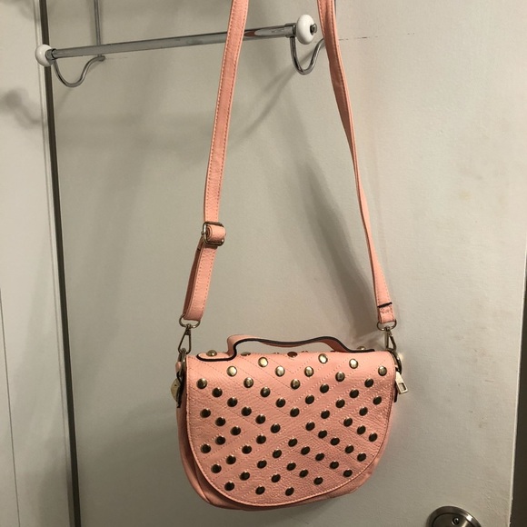 pink studded purse - Picture 2 of 4